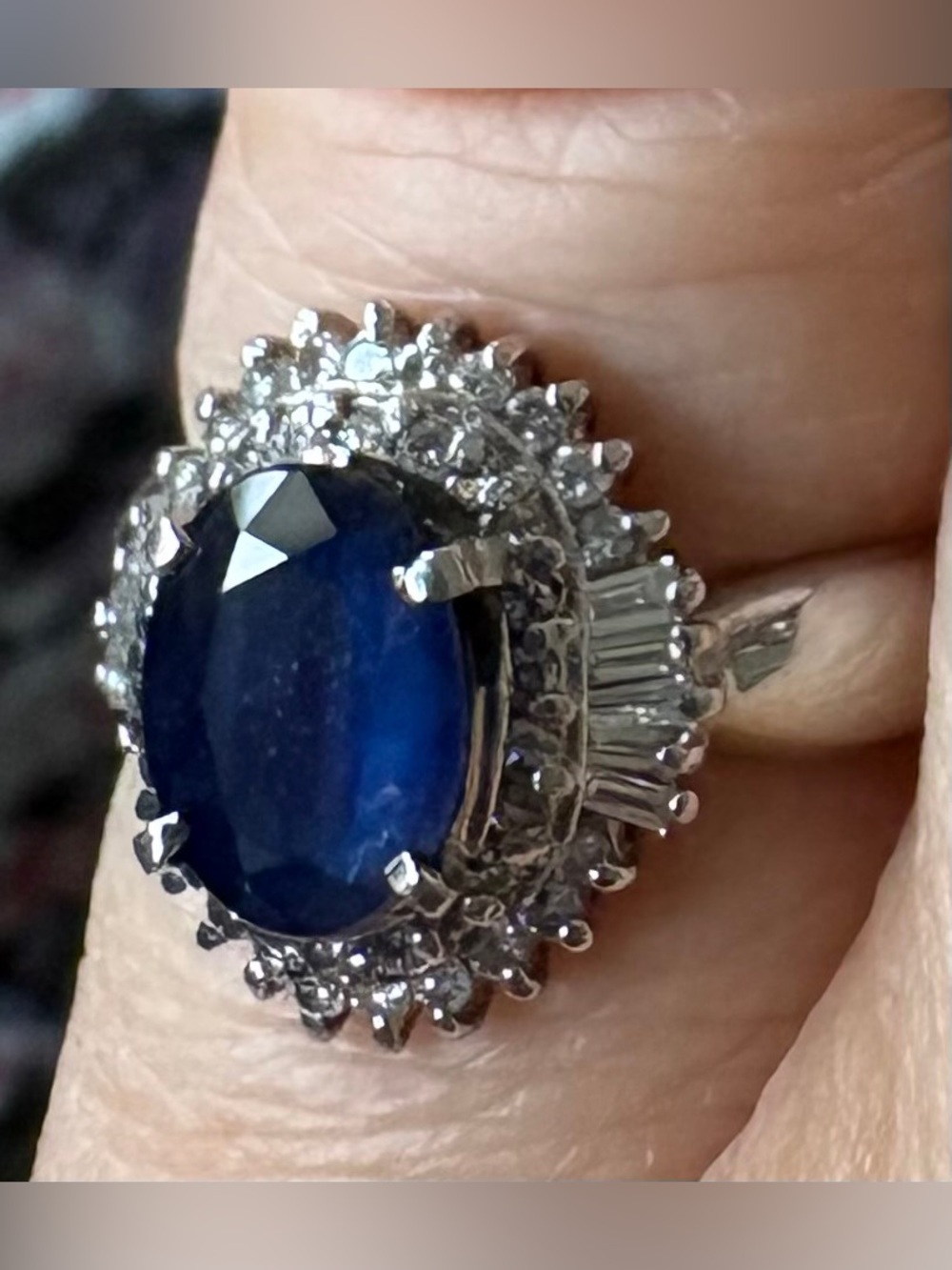 Platinum 1.83 ctw Deep Blue Sapphire & Diamond Halo Cocktail Ring Size 5.25